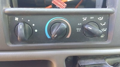 Temperature Control Front Dash Main Control Manual Fits 00-05 EXCURSION 260699