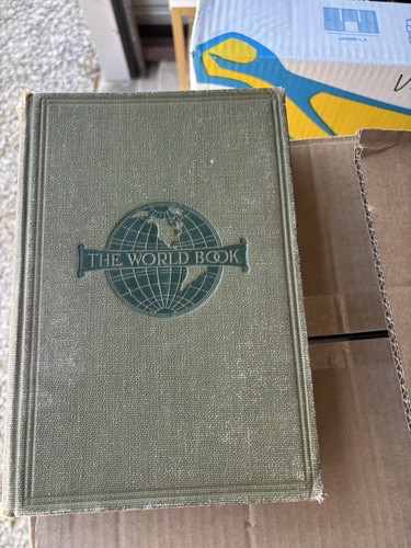 Vintage 1929 - The World Book Organized Knowledge in Story and Picture 8 Of 10 - Picture 2 of 3