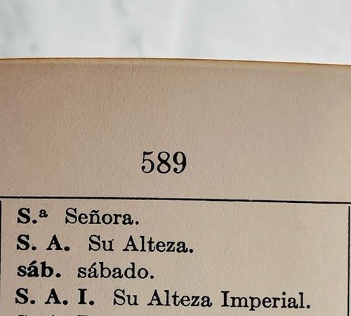 Appleton’s New Cuyás Dictionary 1966 5th Edition Hardcover English-Spanish - Picture 20 of 21
