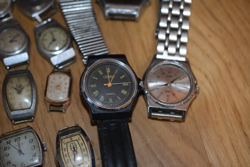 30pcs WATCHES for PARTS or REPAIR Vintage Soviet USSR Mechanical CCCP Watch - Picture 8 of 24