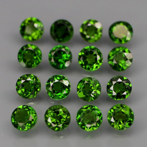 Redondo 4 mm. ¡Buen color! Diópsido cromado verde superior ruso natural 16 piezas/4,64 quilates - Imagen 1 de 6