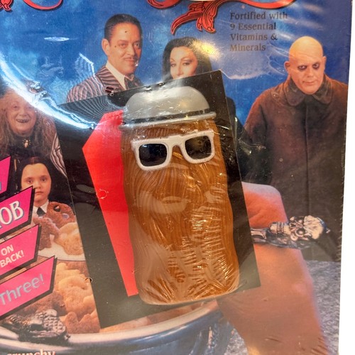 Vintage 1991 Addams Family Cereal Lot of 3 w/ Cousin Itt Flashlight Sealed Box - Picture 8 of 9