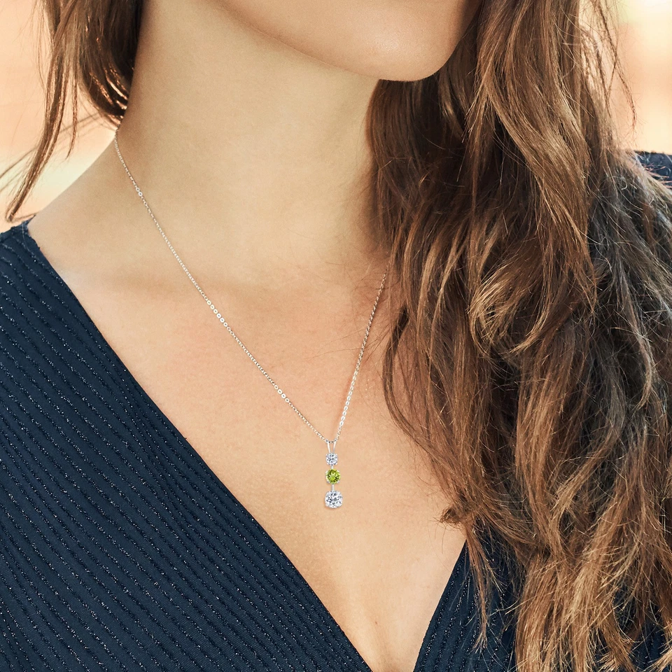 Collar colgante de 3 piedras de topacio blanco de plata de ley 925 para mujer (1,78 quilates), Foto 3 de 4