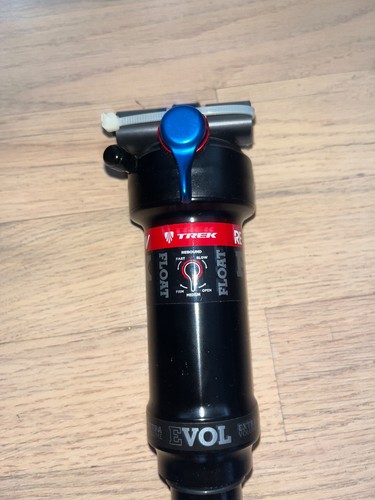TREK tuned fox float rear shock racing model 210x55 TESTED mtb suspension - Picture 3 of 3