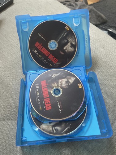 Blu Ray Box TV Serie sehr guter Zustand "The Walking Dead" Season 5 - Bild 3 von 5