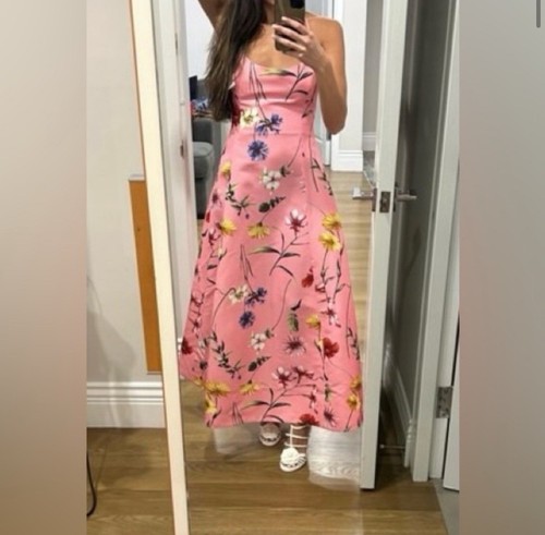 Oscar de le Renta One of a Kind Floral Pink Dress $6990 - Picture 2 of 9