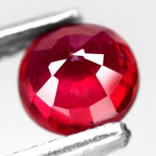 0.84Ct. Natural Gemstone Ruby Top Red Round Madagascar Beautiful Sparkles Color! - Picture 5 of 7