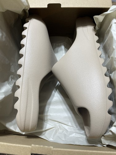 DS Adidas Yeezy Slide \