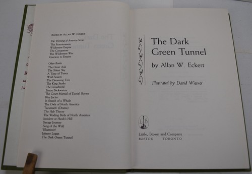ALLAN W. ECKERT The Dark Green Tunnel 1984 First Edition VG HCDJ Fantasy World - Bild 6 von 17