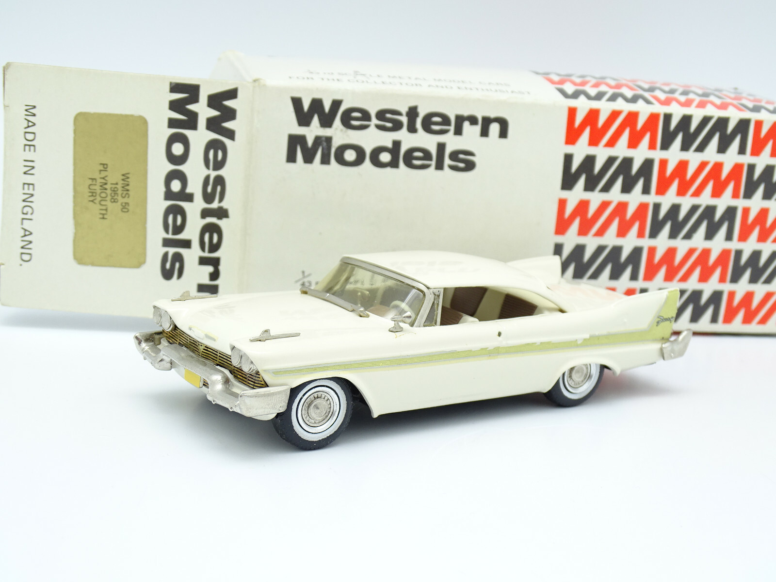 Aw 58 Plymouthプリムス Furyフューリー 1 18 絶版 Www Vitaplus Com