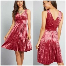 Modcloth Splendorous Spree Velvet Dress Pink V-Neck Sleeveless XS,S,M,or L (B107