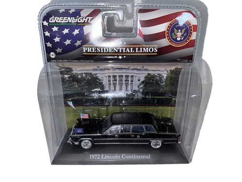 ミニカー GREENLIGHT 1981 AIRSTREAM EXCELLA 1/43 Greenlight
