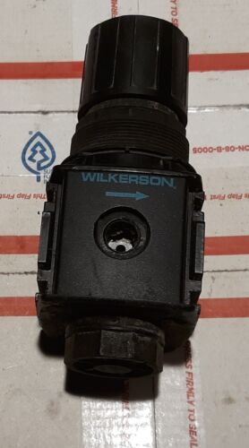 Wilkerson #R18-03-F000, Air Pressure Regulator. - Picture 3 of 5