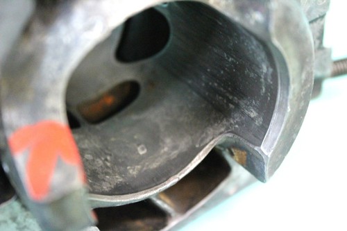 CILINDRO HONDA NSR 125 LESIONE PARTE INFERIORE MA SI PUO' MONTARE VEDI FOTO - Imagen 12 de 12