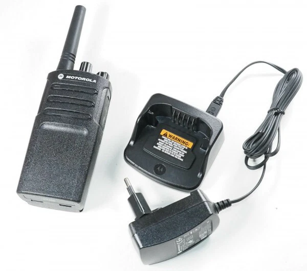 Motorola XT420 Set inkl. Koffer Set inkl. Koffer Lizenzfreie PMR446 Frequenzen - Bild 3 von 3
