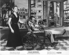 1954 REAR WINDOW VOYEURISM PHOTO JAMES STEWART GRACE KELLY CAMERA WITH LONG LENS