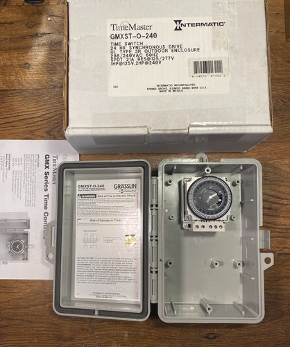 Intermatic® GMXST-O-240 SPDT Electromechanical 24-Hour Timer, 240V, 21 A - Picture 1 of 12