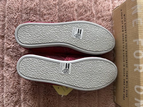 TOMS Women’s CLASSIC RASPBERRY LACE SLIP ON FLAT Size 7 Shoes - Picture 5 of 6