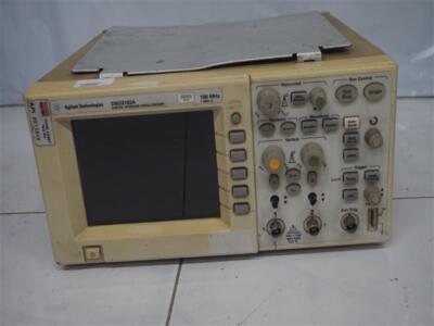 DSO3102A オシロスコープ、100 MHz DSO3102A オシロスコープ、100 MHz