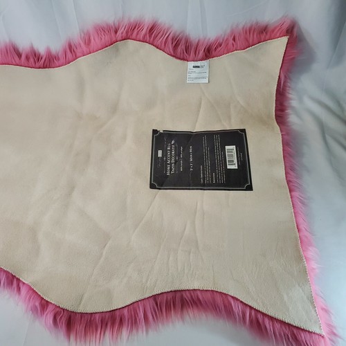 Pink Super Soft Shaggy Faux Fur Skin Accent Rug 2' x 3' Silhouette Home - Picture 5 of 12