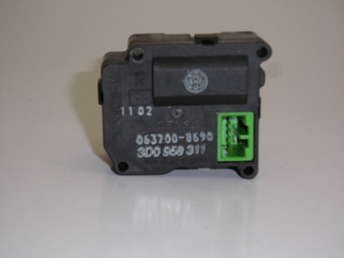 Original VW Phaeton 3D Klimaanlage Stellmotor Heizung Lüftung 3D0959311