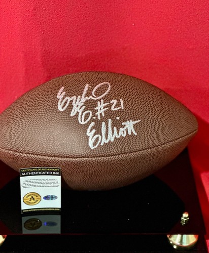 Ezekiel Elliott signierter Wilson Pro Fußball. Top Zustand