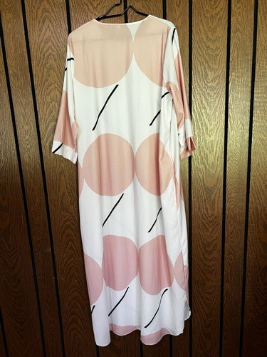 Pink and White Geometric Maxi Dress - Picture 2 of 6