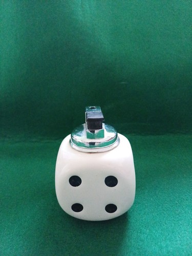 Rare Vintage Dice,Gas Table Lighter in Working Order - Picture 5 of 9