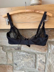 La Perla Sheer Lace Luxury Romantic Lingerie Underwire Bra /32B