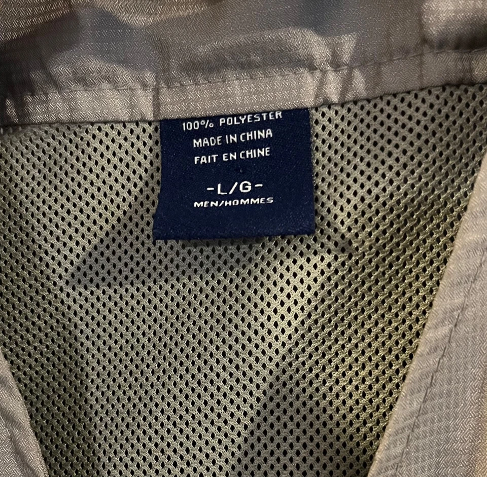 EXOFFICIO Men's Fly Fishing Vest Size Large Zip Kahki - Image 3 of 4