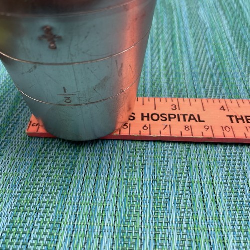 Aluminum Gravy Shaker 1 Cup Measuring Container w Lid Copper Tone Aluminum Vtg - Picture 8 of 9