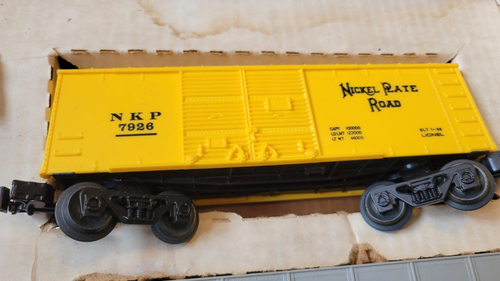 Lionel Nickel Plate Special Train Set Steam Locomotive 027 Guage - Picture 16 of 17