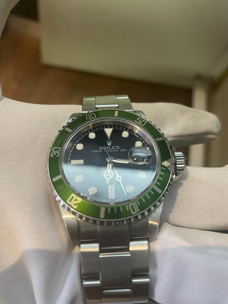 Submariner 'Kermit Flat 4', reference 16610LV Montre bracelet en acier avec  date, Stainless steel wristwatch with date and bracelet Vers 2003, Circa  2003, Fine Watches, 2023