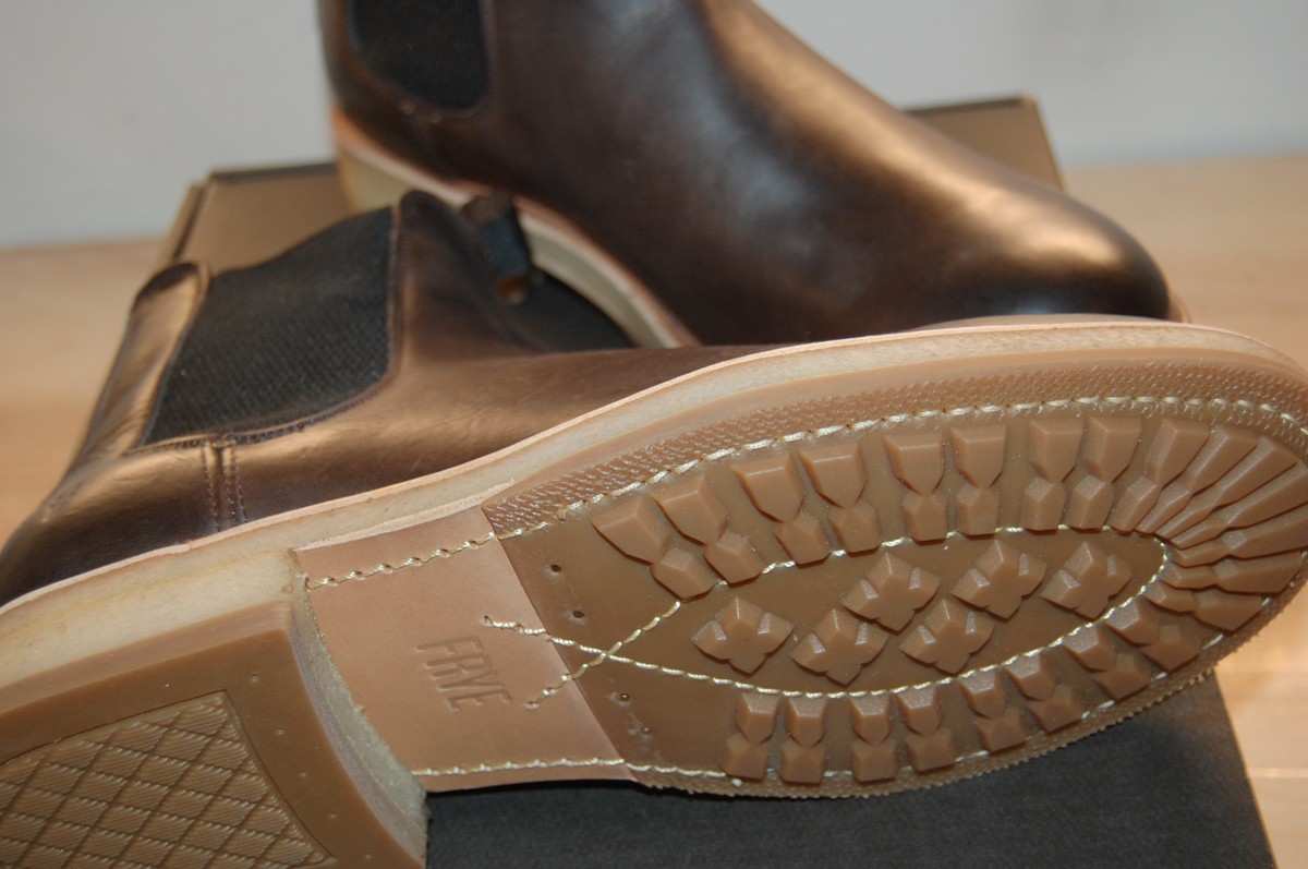 NU FRYE Mens Rainer Chelsea Italian full grain Leather 9 M US