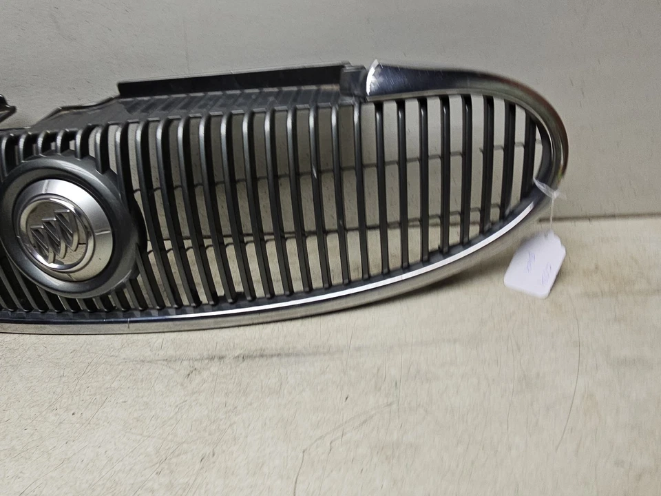 Parrilla de fábrica Buick Rainier 2004-2007 plateada 04 05 06 07 Ranier C534 Foto 4 de 4