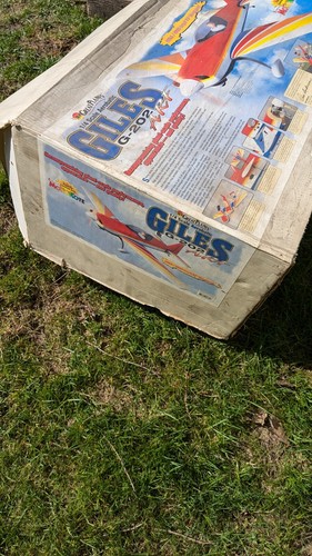 Rare Great Planes Giles G-202 1/4 Scale Aerobatic RC Airplane ARF Radio Control - Picture 2 of 14