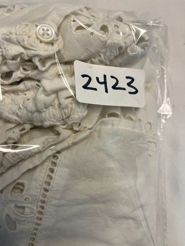 J.Crew White Eyelet Floral Embroidered Cotton Blouse Size L Boho - Picture 7 of 7