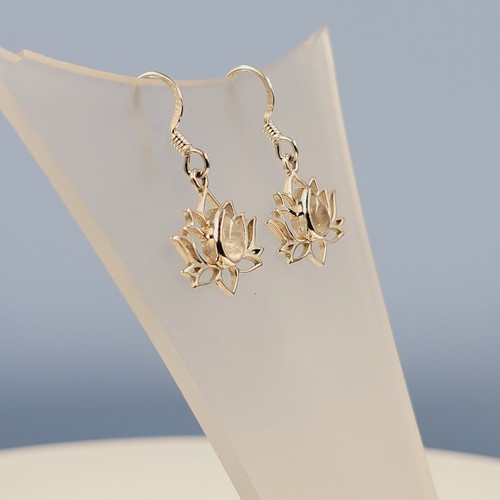 Moonstone Lotus Earrings, Lotus Design, Rainbow Moonstone, Nature Collection - Picture 3 of 4