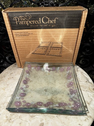 VINTAGE Pampered Chef Glass Plates 6" Square DAISY #2818 Pink White Floral 4-Pc - Picture 2 of 20