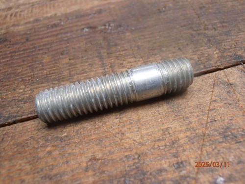 7/16 UNC stud x 1 3/4". Exhaust or Manifold. Ex Ministry of Defence stock. - Picture 2 of 5