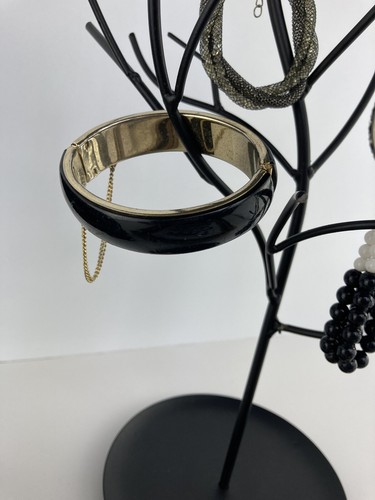 Vintage Now Wearable Jewelry Lot 6 Necklaces 4 Bracelets 1 Pin/Brooch - Picture 7 of 18