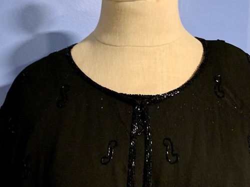Summer Sale! Vintage J Kara black beaded sheath dress with long jacket - Picture 14 of 22