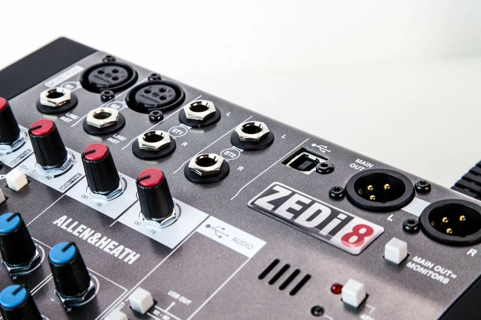 Allen & Heath ZEDi-8 Hybrid Compact Mixer/USB Interface - Image 3 of 4