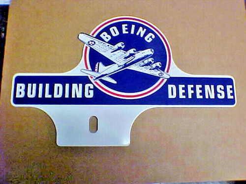 1940's World War 2 License Plate Topper Boeing B-17 Building Defense WWII - Bild 1 von 3