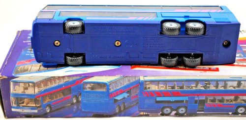 SIKU 3814 MERCEDES-BENZ Reise Bus / COACH in Siku's First Issue Livery MIB - Picture 10 of 11