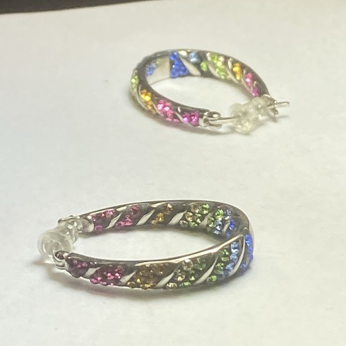 925 GENUINE CRYSTALS FRONT INSIDE RAINBOW COLORS SPARKLE HOOP PIERCED EARRINGS  - Bild 2 von 18