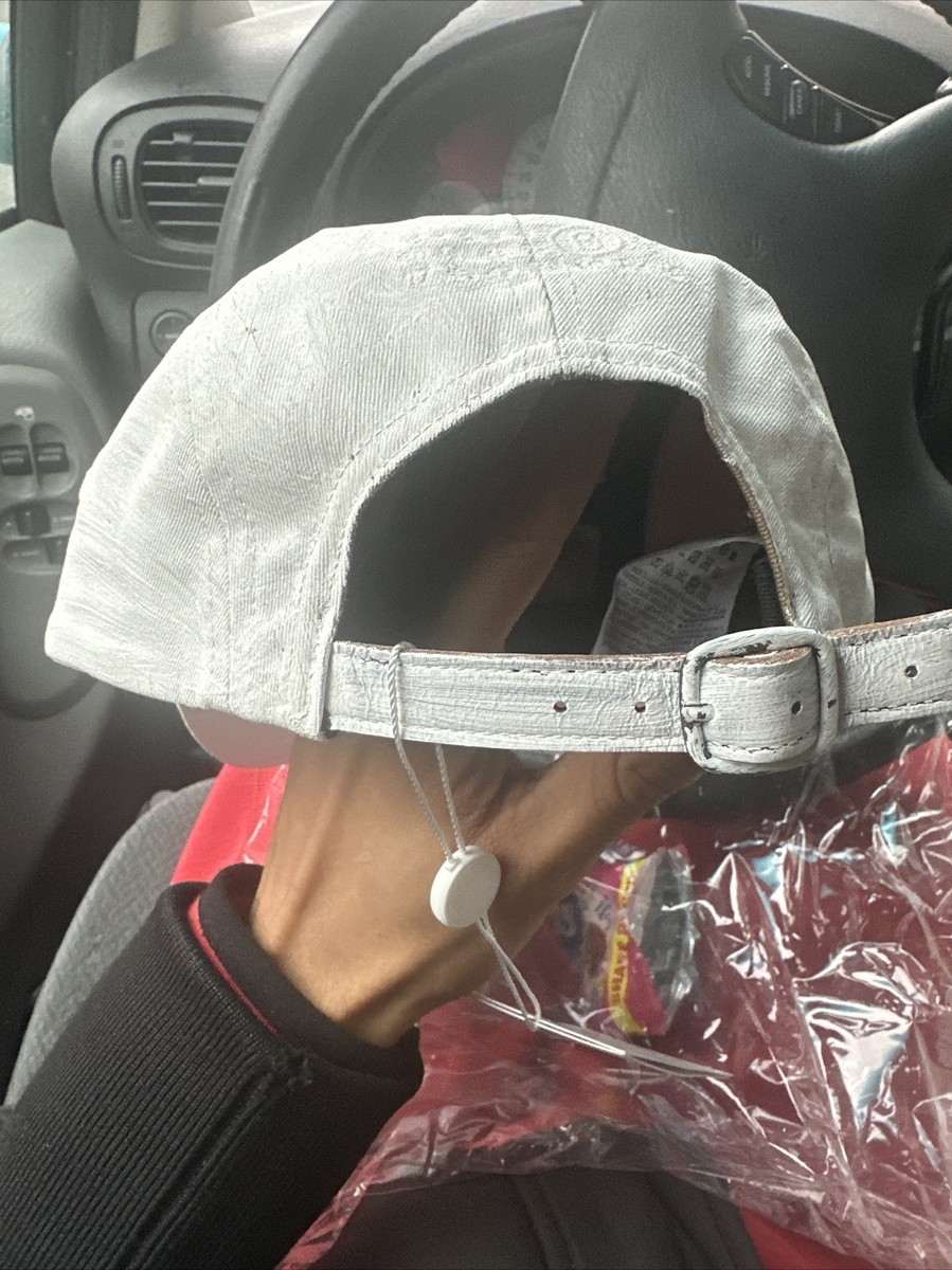 Supreme X Maison Margiela MM6 Painted Camp Cap White *IN Supreme X Maison Margiela MM6 Painted Camp Cap White *IN