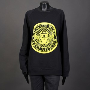 BALMAIN-550-Black-Cotton-Sweatshirt-With-Neon-Logo