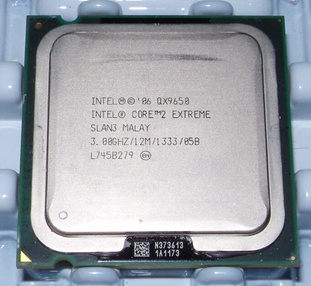 Intel Core 2 Extreme QX9650 Core 2 Extreme LGA 775/Socket T