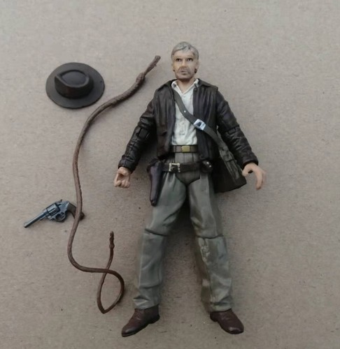 Hasbro Indiana Jones Action Figure 3.75" #Q1 - Picture 2 of 5